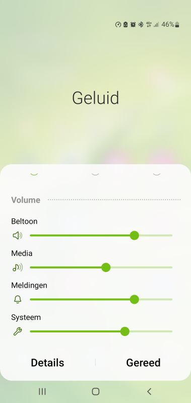Screenshot_20221011-100543_One UI Home.png